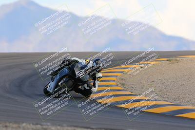 media/Oct-03-2022-Moto Forza (Mon) [[5f077a3730]]/Advanced Group/Session 5 (Turn 12)/